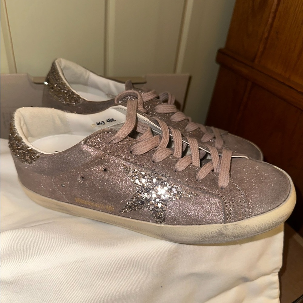 Golden goose superstar low top sneakers
